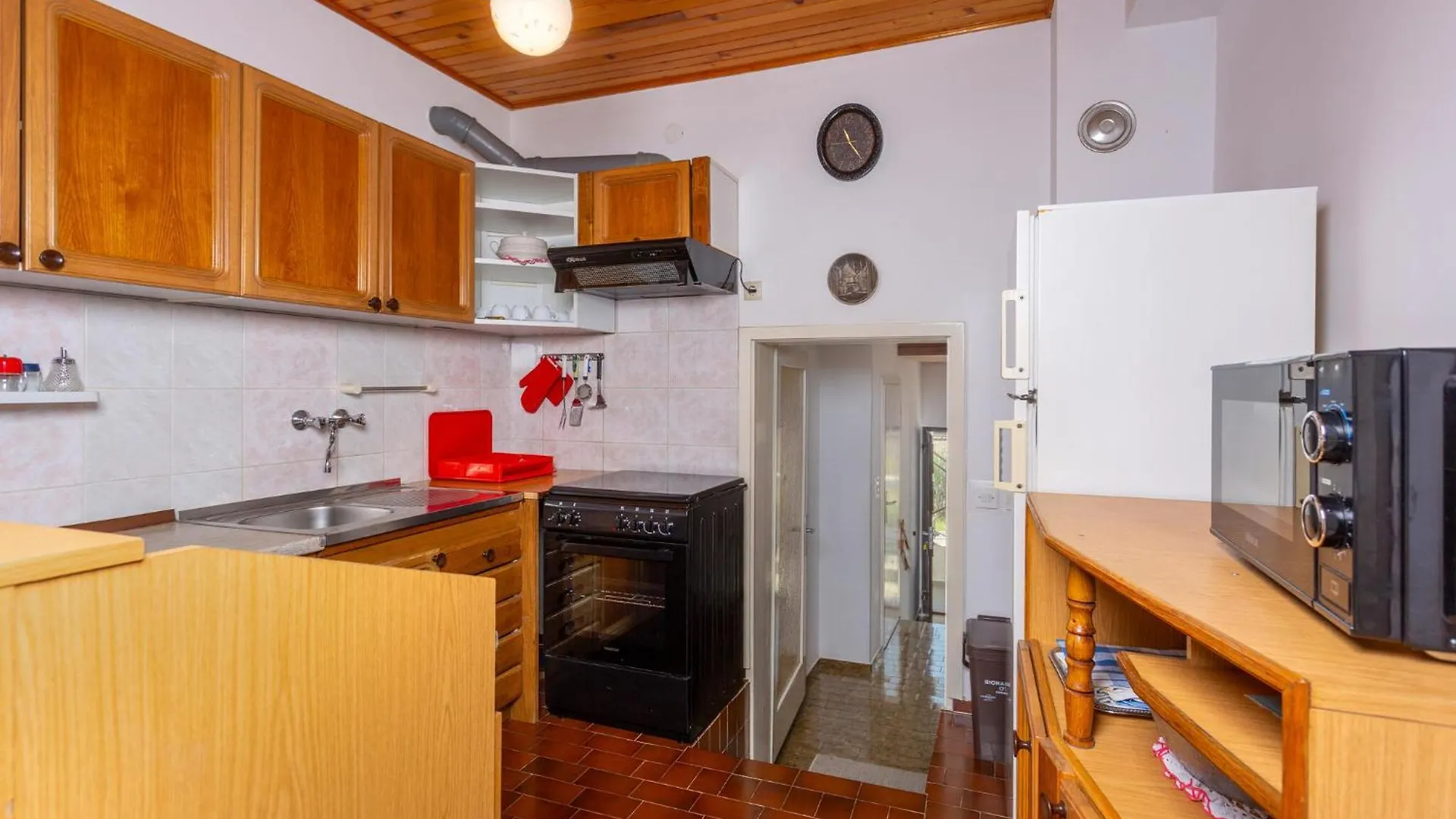 2 Bedroom Amazing Apartment In Pinezici