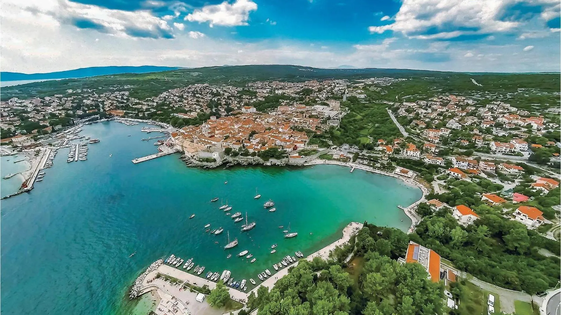 2 Bedroom Amazing Apartment In Pinezici  Pinezici (Krk)